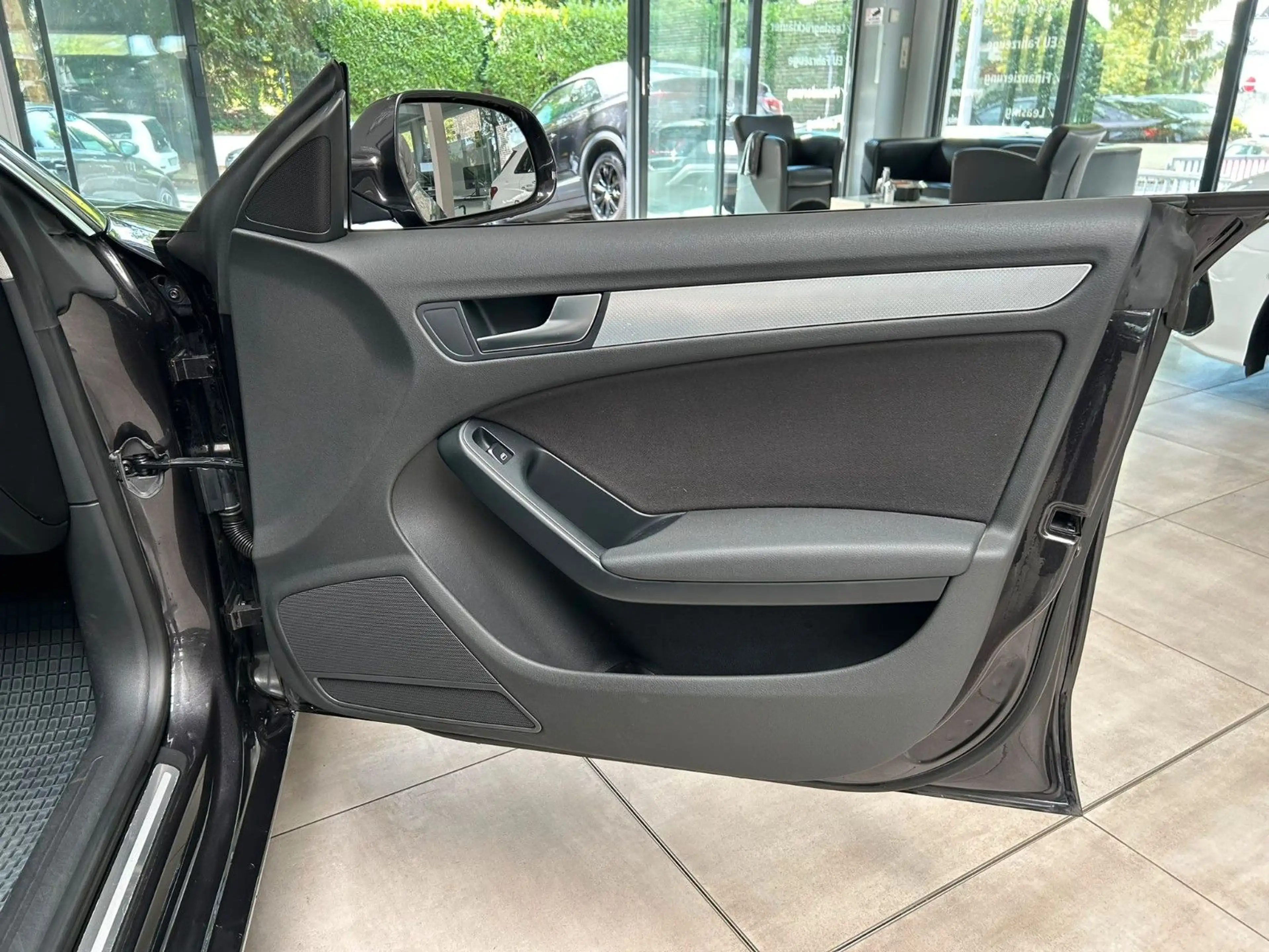 Audi A5 Sportback 2.0 TFSI Xenon Pdc — photo 11