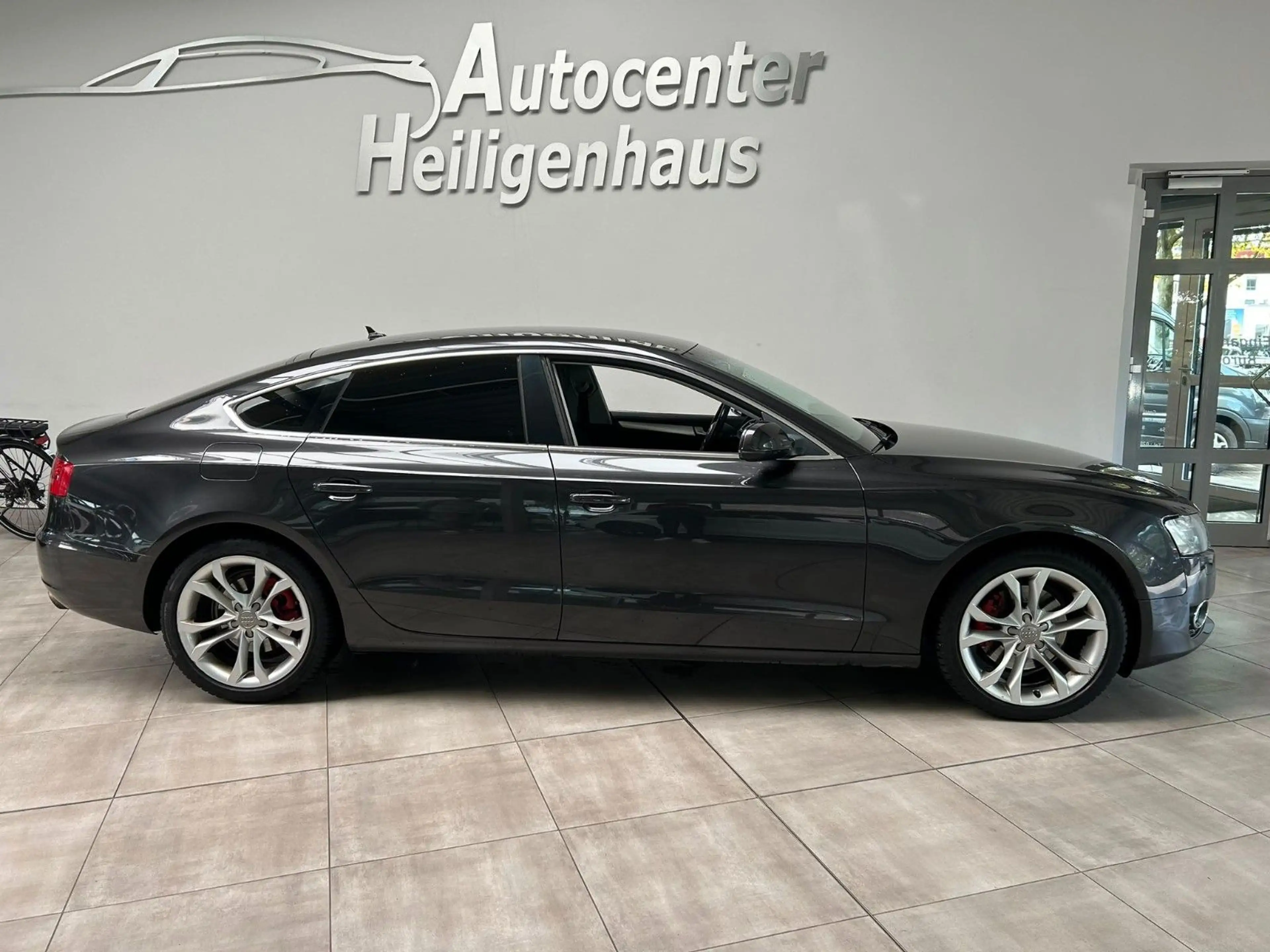 Audi A5 Sportback 2.0 TFSI Xenon Pdc — photo 3