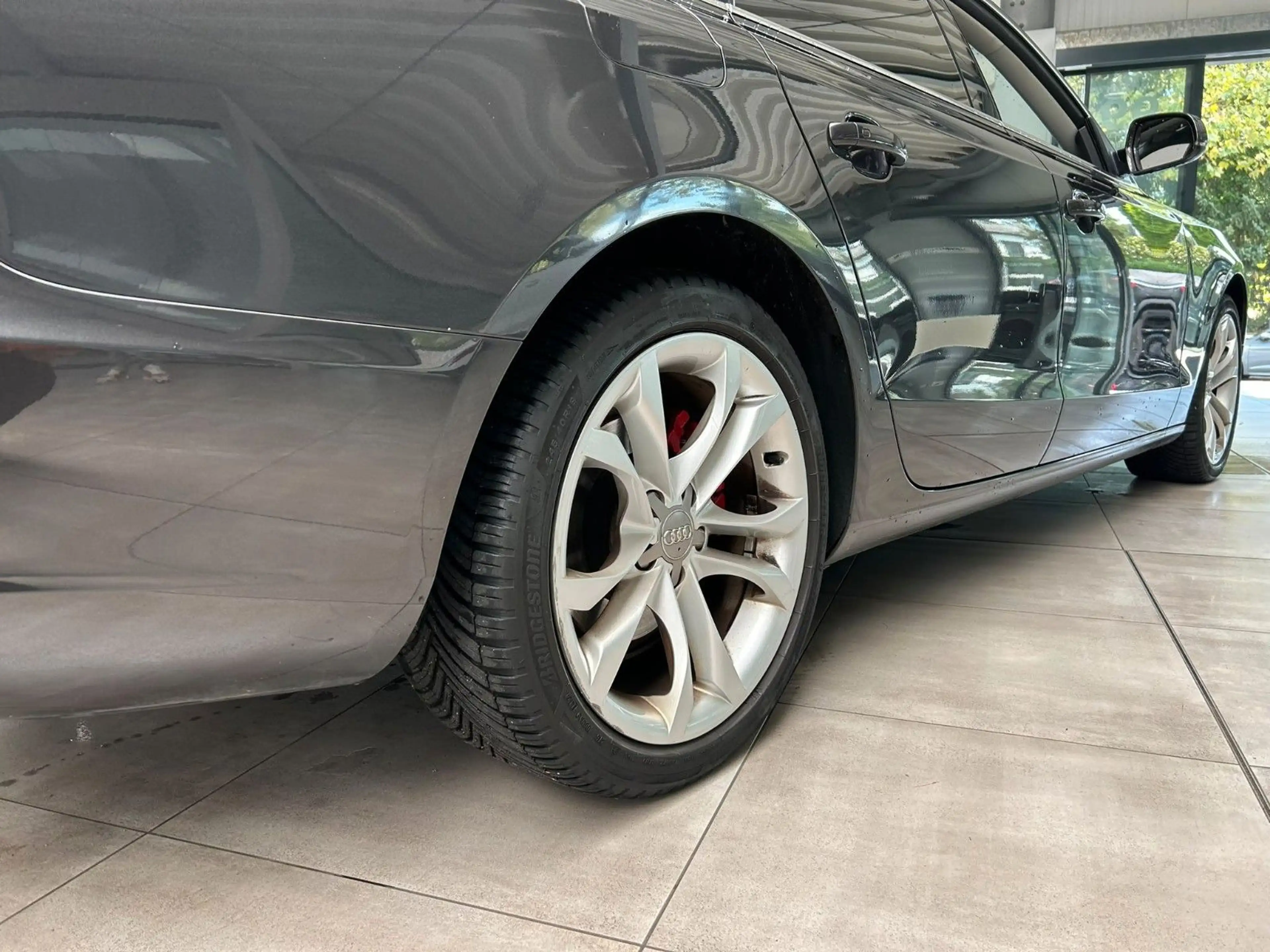 Audi A5 Sportback 2.0 TFSI Xenon Pdc — photo 5