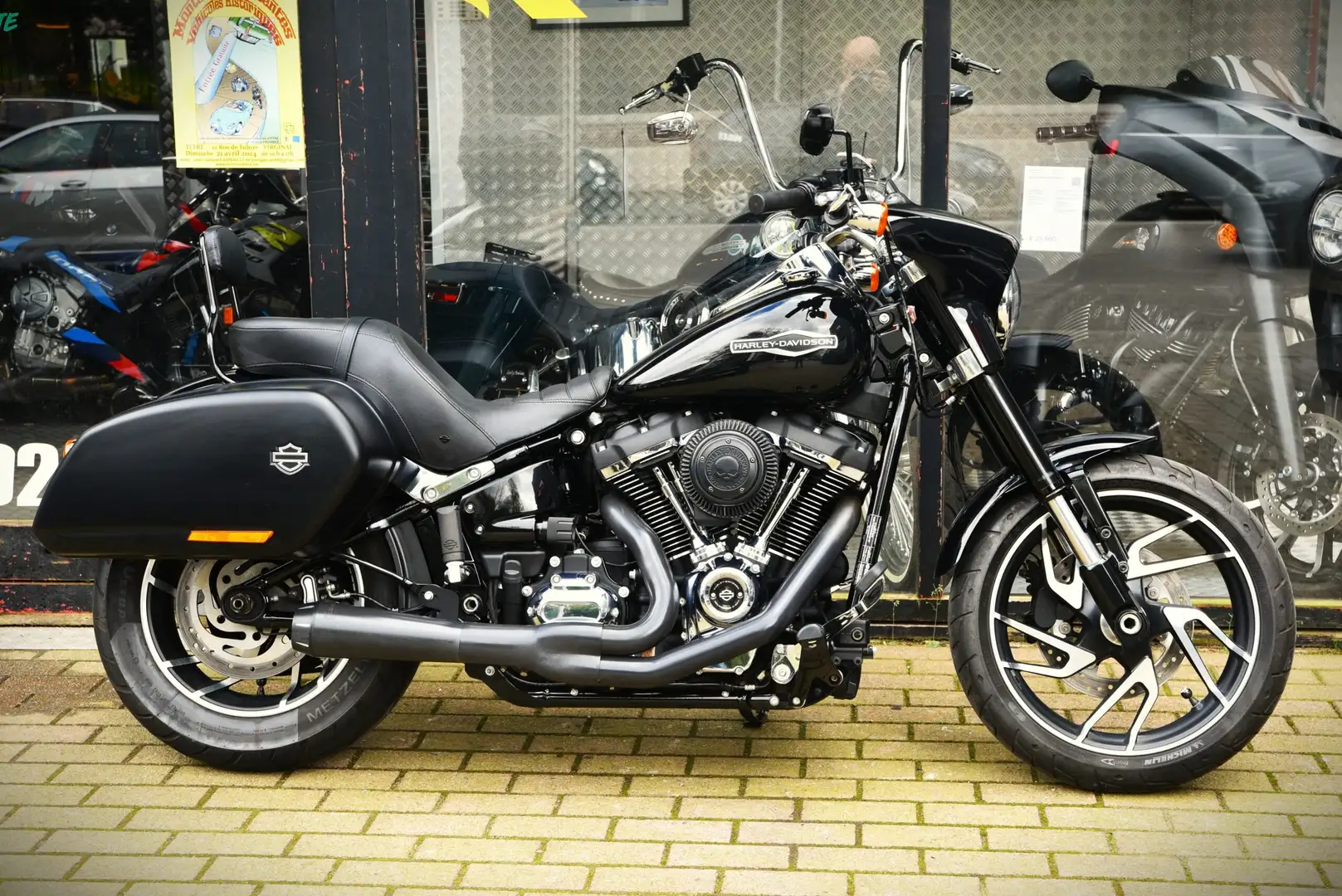 Harley-Davidson Sport Glide ***MOTO VERTE*** Černá - 2