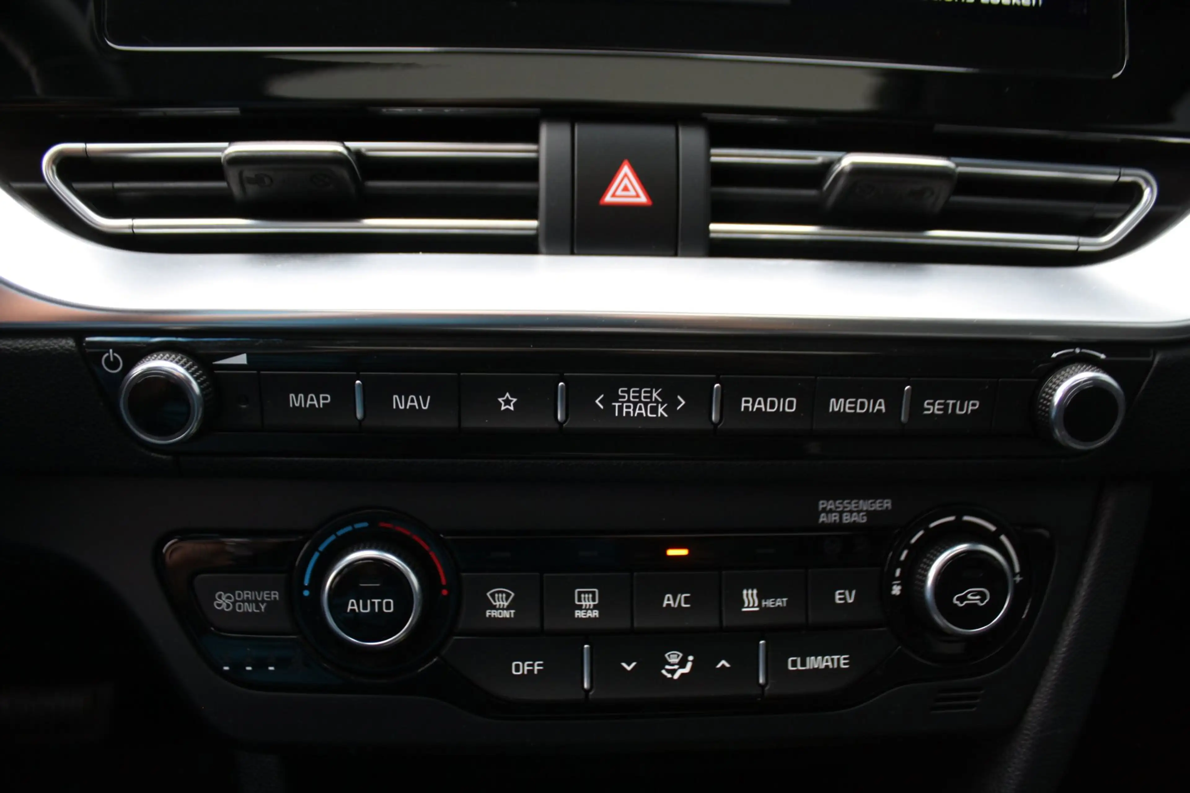Kia e-Niro DynamicPlusLine 64 kWh -CAMERA - PDC - SCHUIFKANTE — photo 13