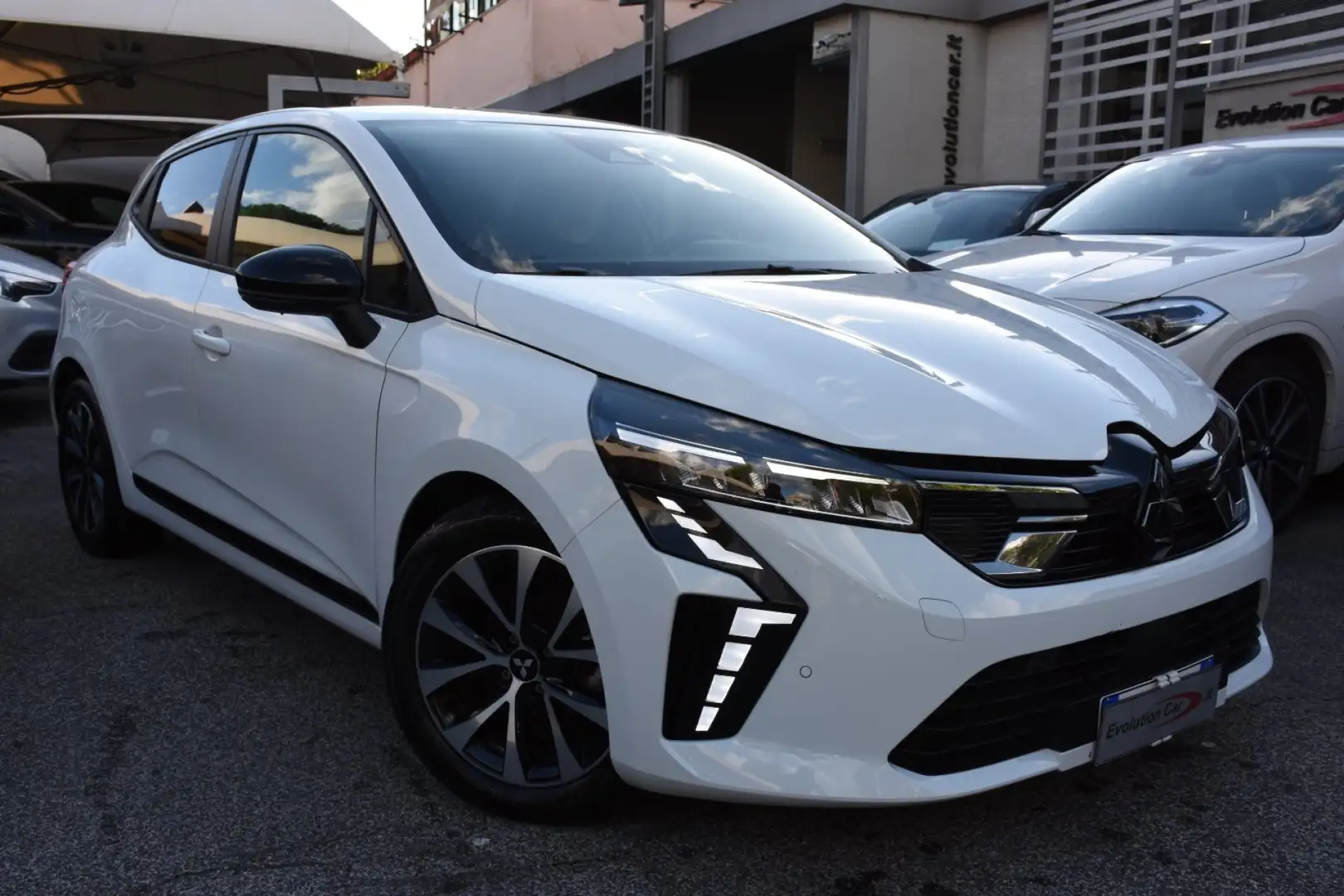 Mitsubishi Colt 1.0L turbo 90 CV Invite *CARPLAY*CAM*LED* Blanc - 2