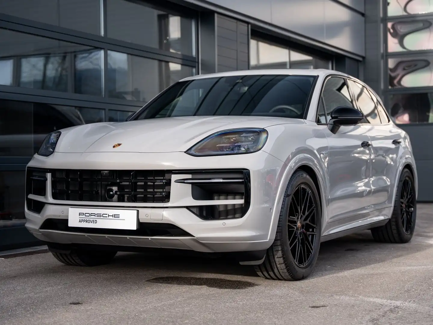 Porsche Cayenne E-Hybrid Grau - 1