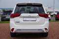 Mitsubishi Outlander 2.4 PHEV Plus Spirit 4WD LED AHK 360° Blanc - thumbnail 4