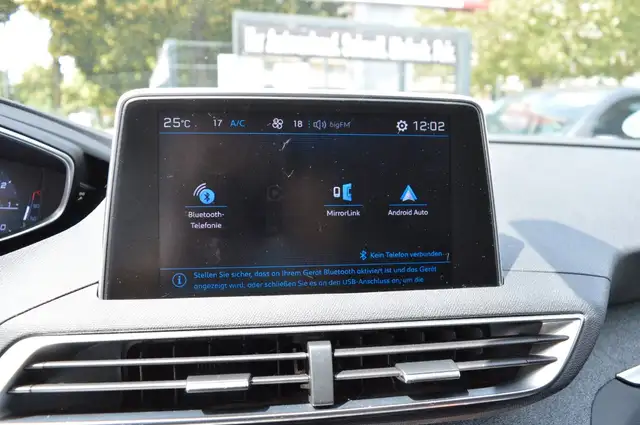 Peugeot 5008 view 15