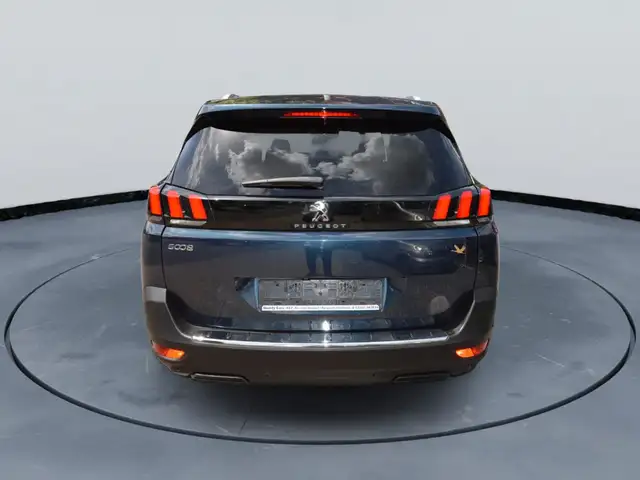 Peugeot 5008 view 7