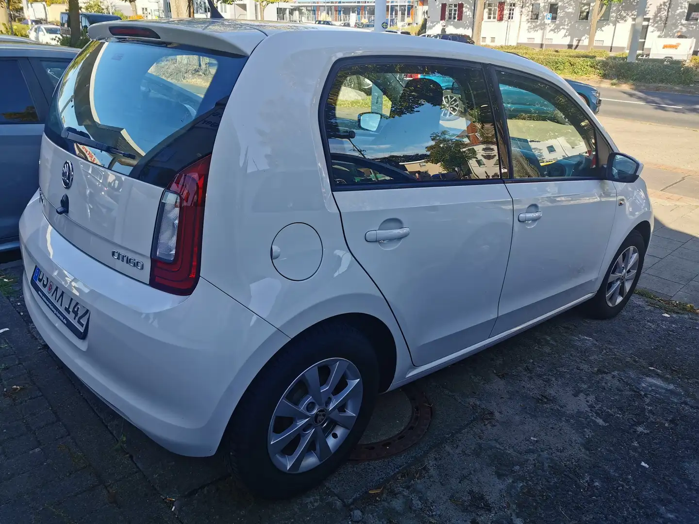 Skoda Citigo Citigo 5-Türer 1.0 MPI Style Weiß - 2
