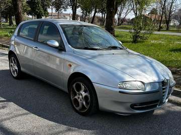 147 5p 1.9 jtd Distinctive 115cv