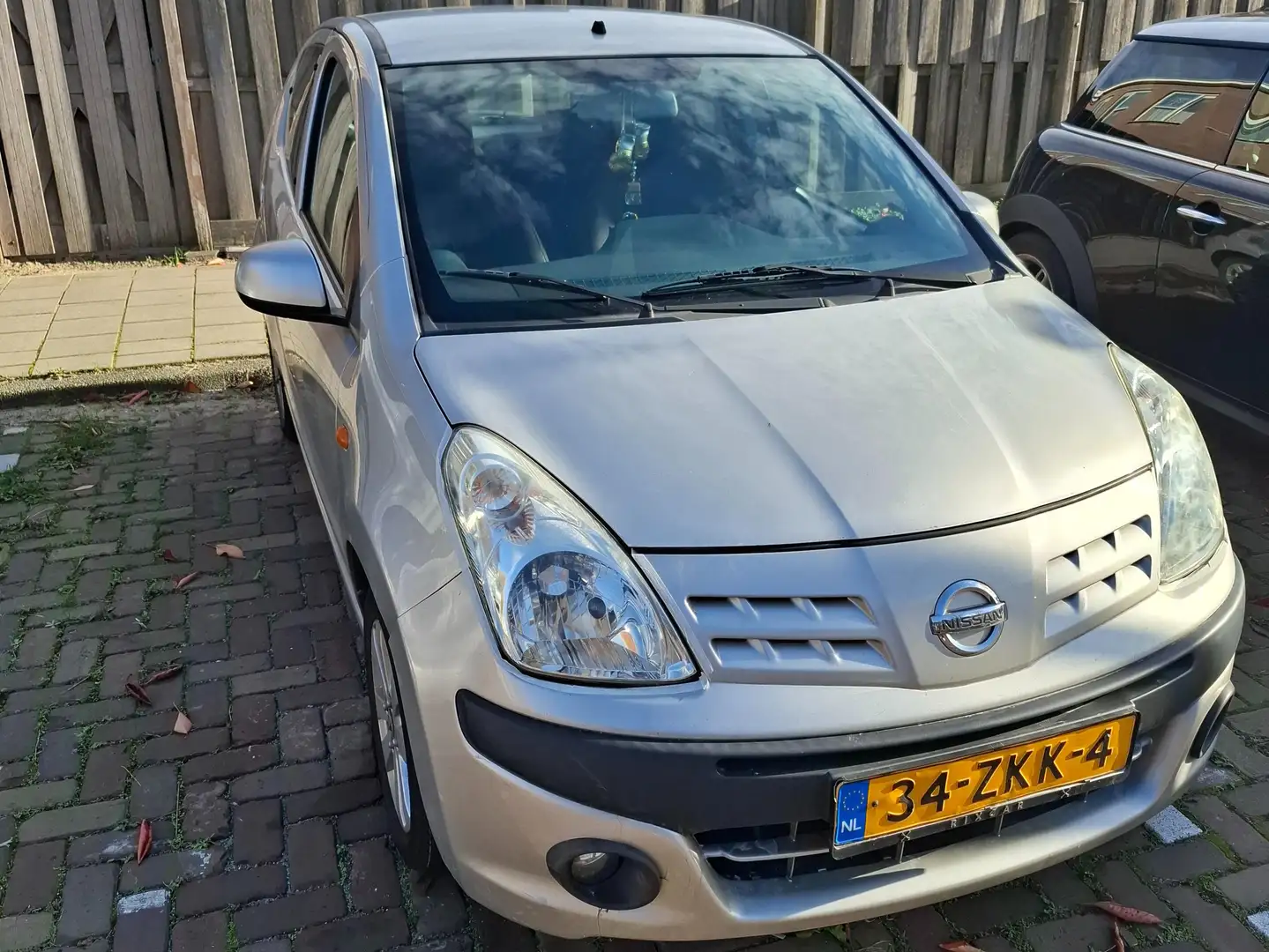 Nissan Pixo Pixo 1.0 Look Grijs - 1