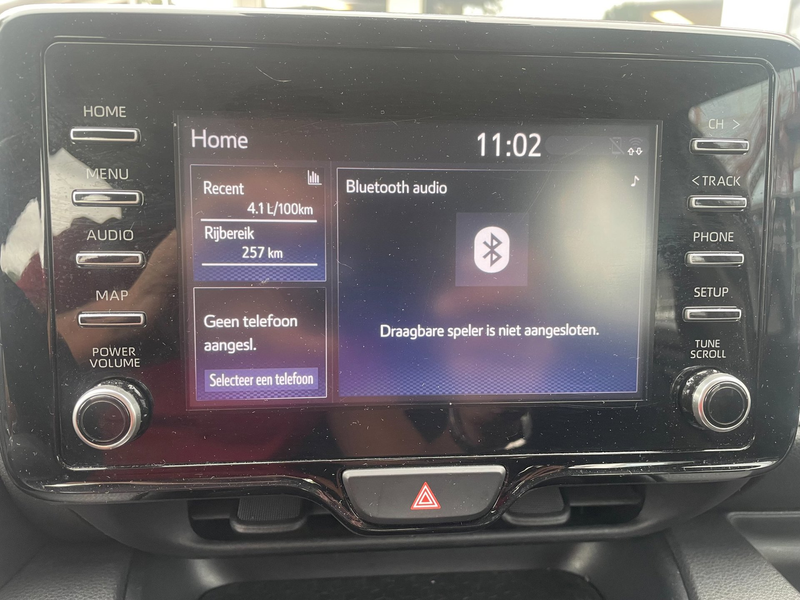 Toyota Yaris 1.5 Hybrid Dynamic — photo 12