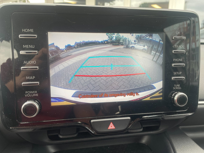 Toyota Yaris 1.5 Hybrid Dynamic — photo 13