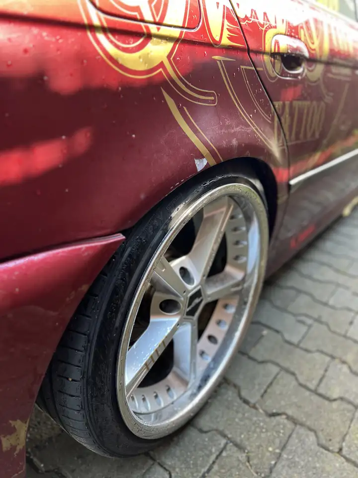 BMW 523i, foto 7