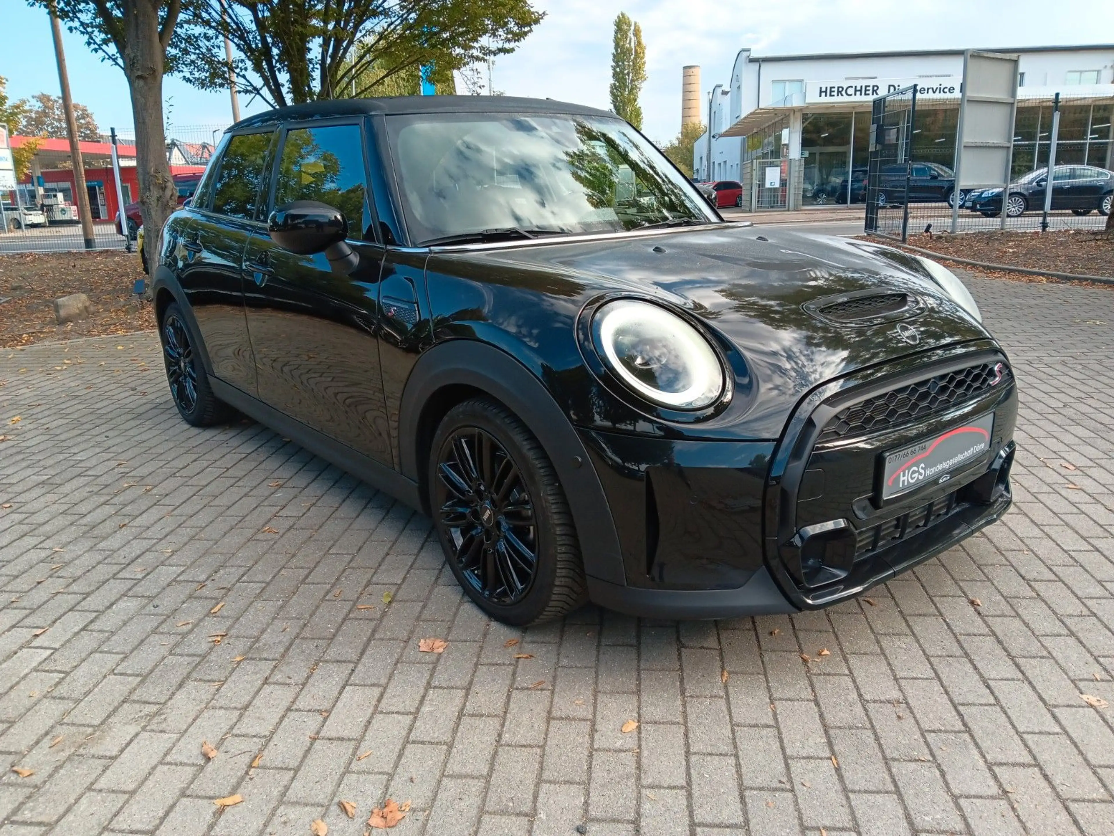 MINI Cooper S Mini 5-trg. Classic Trim Navi LED Klima — photo 2