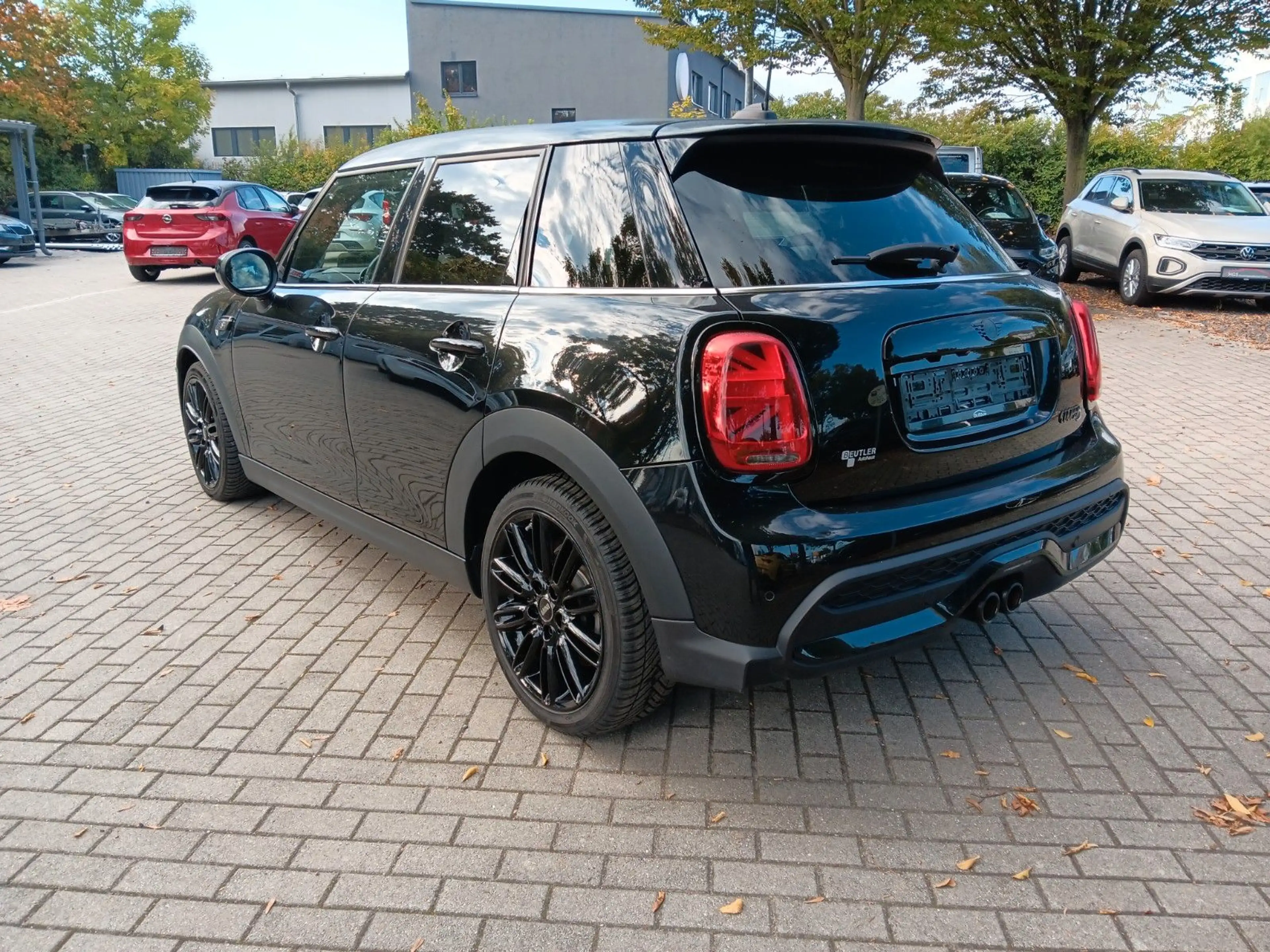 MINI Cooper S Mini 5-trg. Classic Trim Navi LED Klima — photo 5