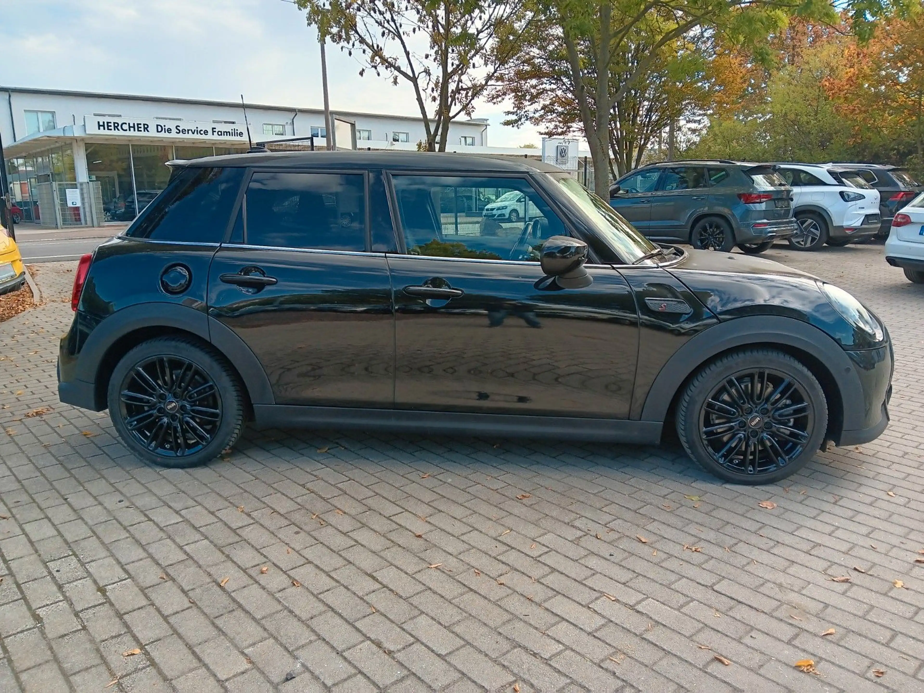 MINI Cooper S Mini 5-trg. Classic Trim Navi LED Klima — photo 3