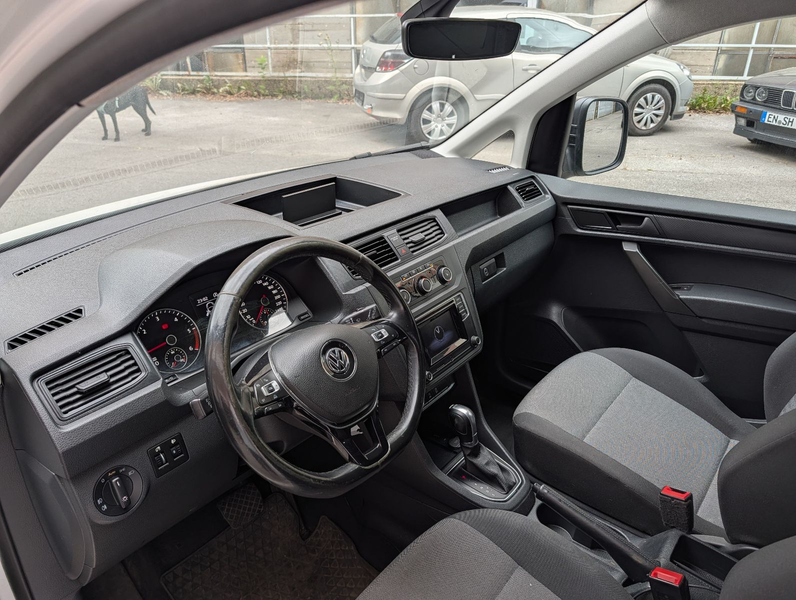 Volkswagen Caddy 2.0 TDi BMT*Automatik*AHK Regale — photo 9