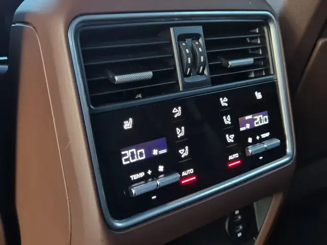 Porsche Cayenne E-Hybrid*HEAD UP*360 KAMERA*PANO*S CHRONO*BOSE* Ansicht 35