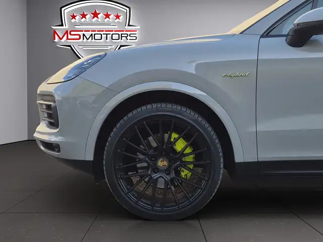Porsche Cayenne E-Hybrid*HEAD UP*360 KAMERA*PANO*S CHRONO*BOSE* Ansicht 11