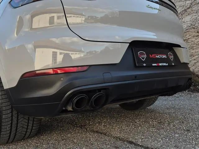 Porsche Cayenne E-Hybrid*HEAD UP*360 KAMERA*PANO*S CHRONO*BOSE* Ansicht 42