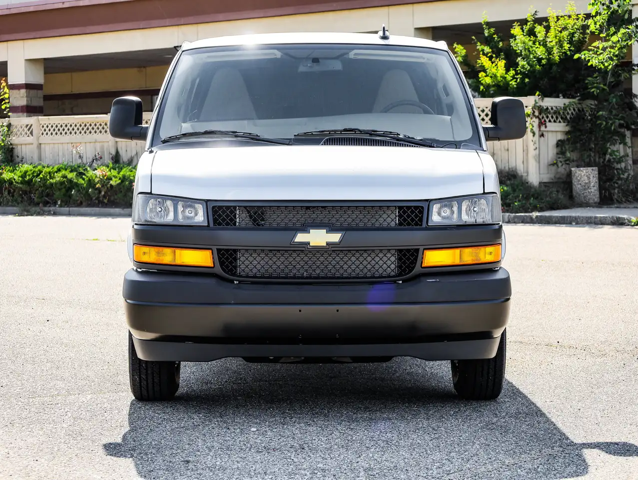 Chevrolet Express 2500 снимка Chevrolet Express 2500