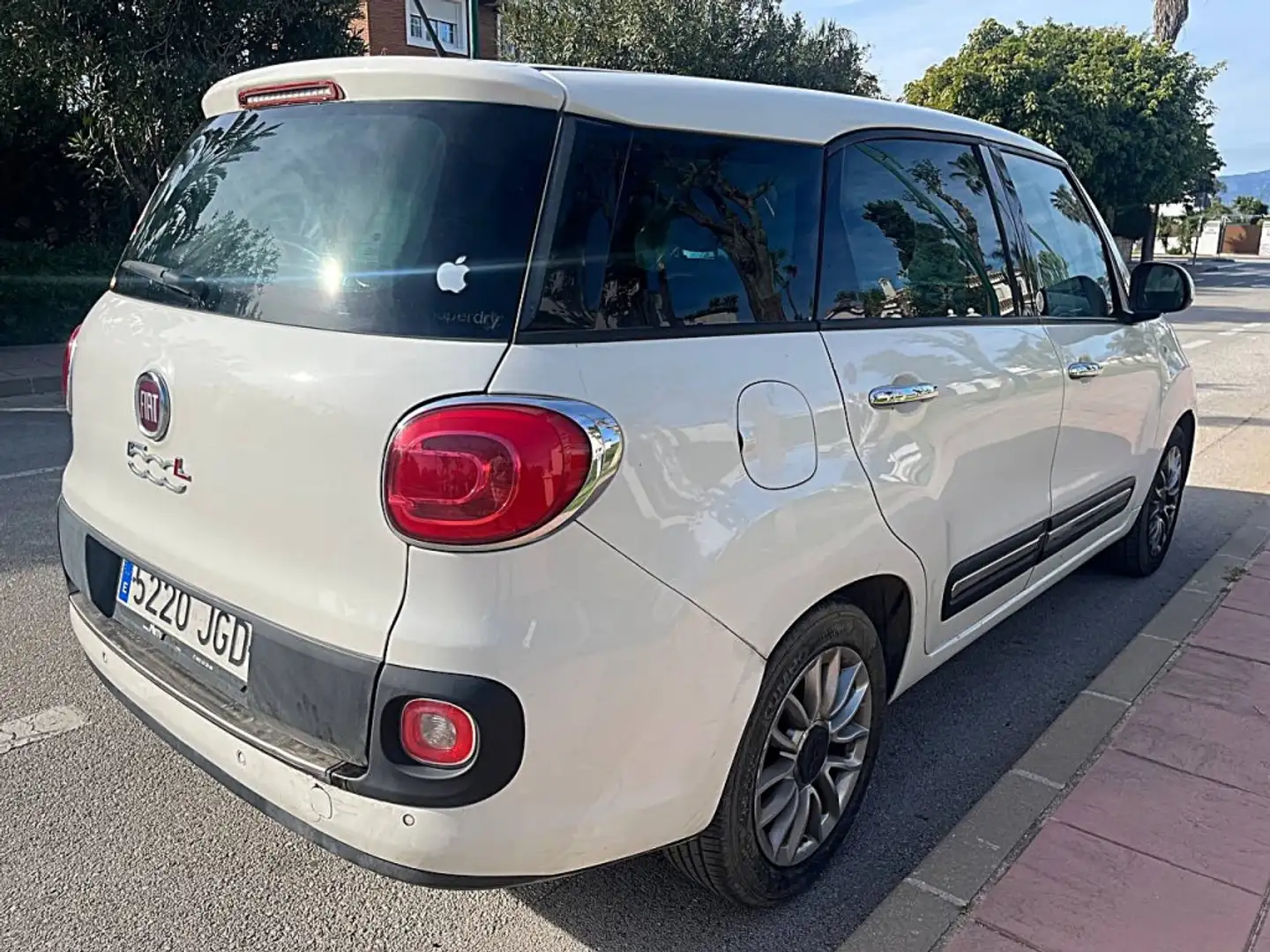 Fiat 500L 1.6Mjt II S&S Lounge 120 Blanco - 2