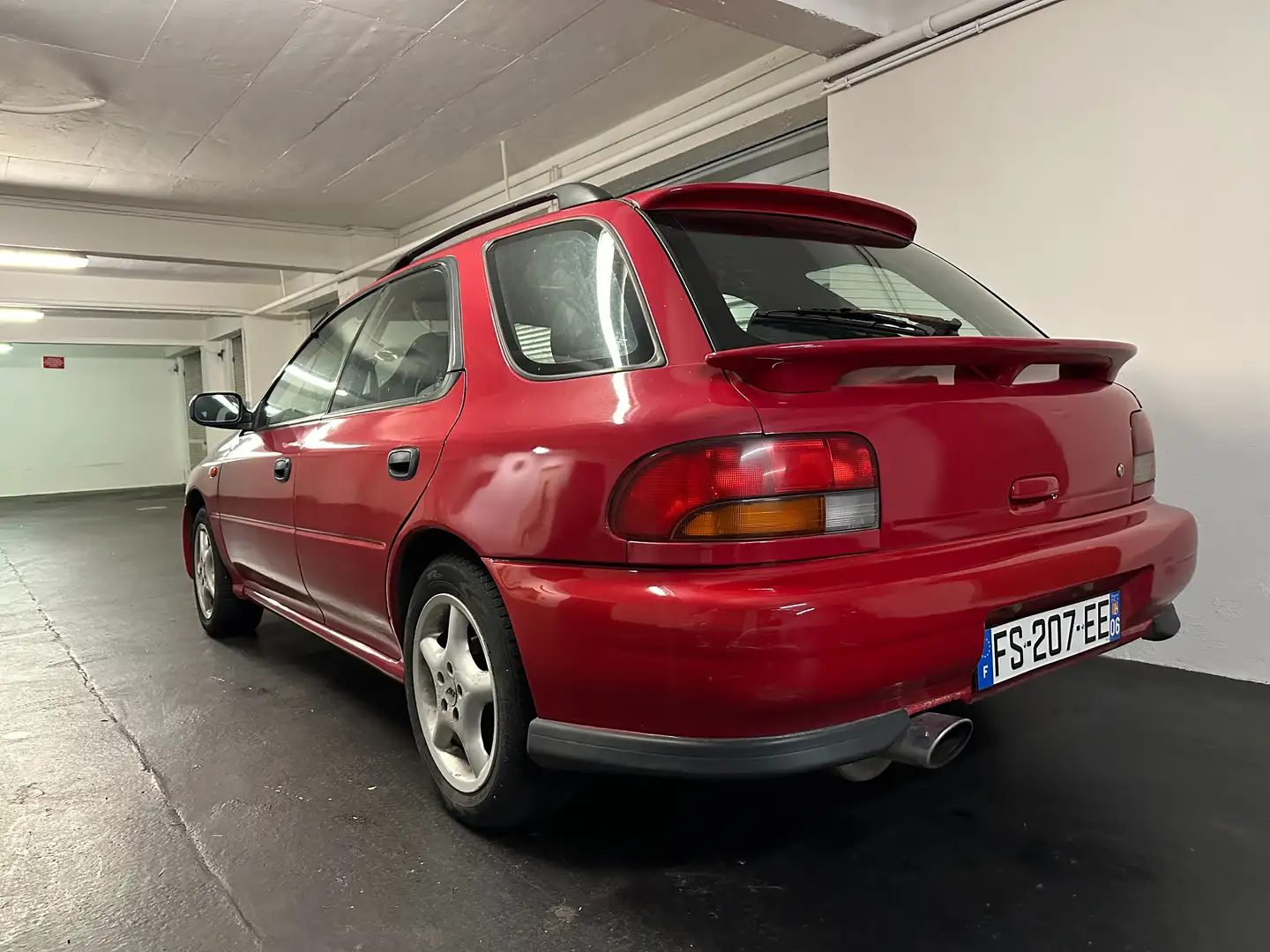 Subaru Impreza Impreza 2.0i Tbo GT Rouge - 1