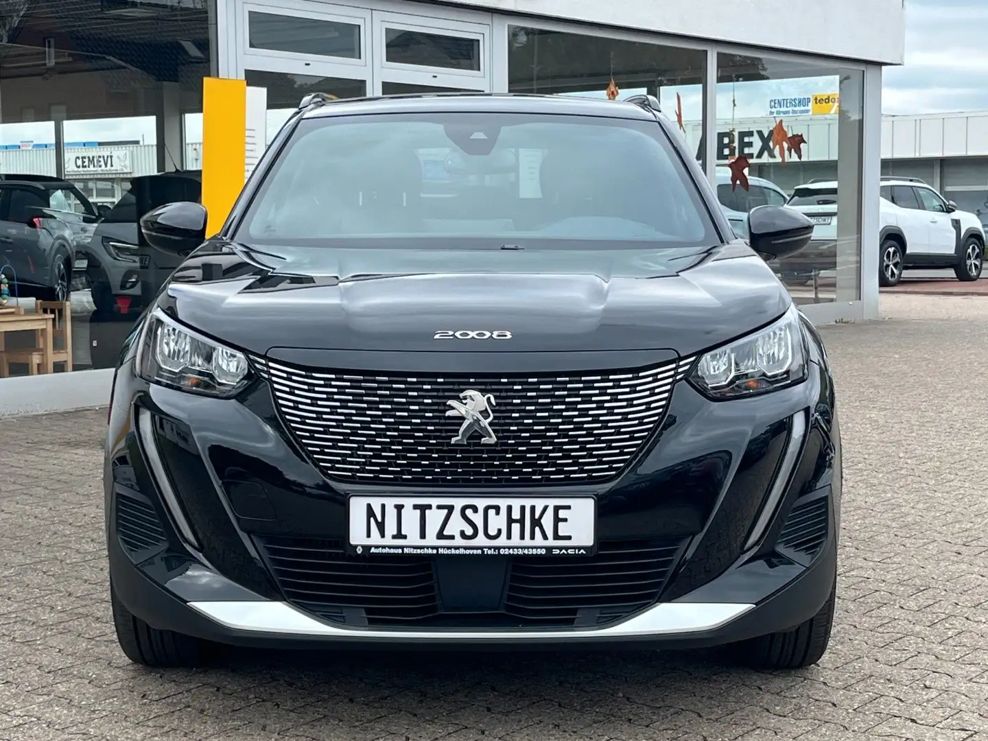 Peugeot 2008 ALLURE PACK 1,2 PT AUTOMATIK (KAMERA) Noir - 2