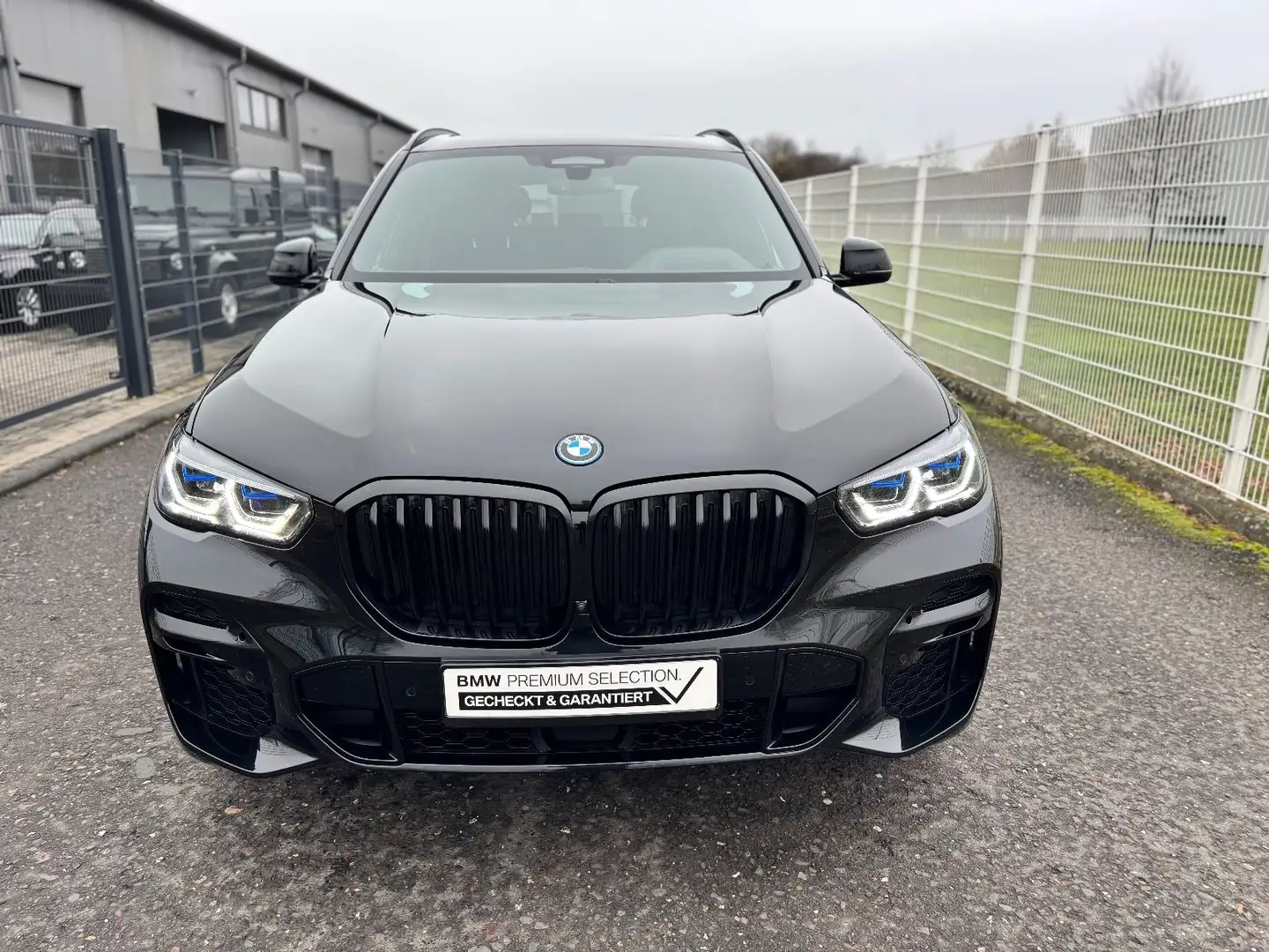 BMW X5 45e M-Sport Pro Laser/B&W/AIR/Panorama/AHK Noir - 2