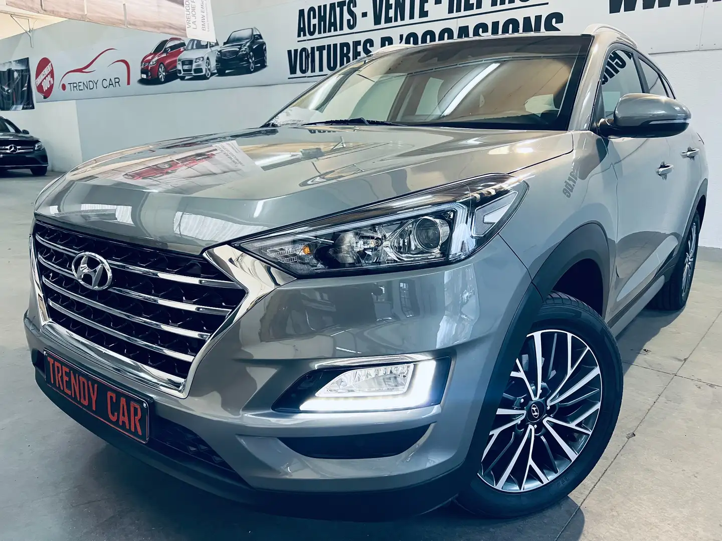 Hyundai TUCSON Tucson 1.6 GDi Feel+NAVI+KEYLESS+CARNET+GARANTIE Gris - 1