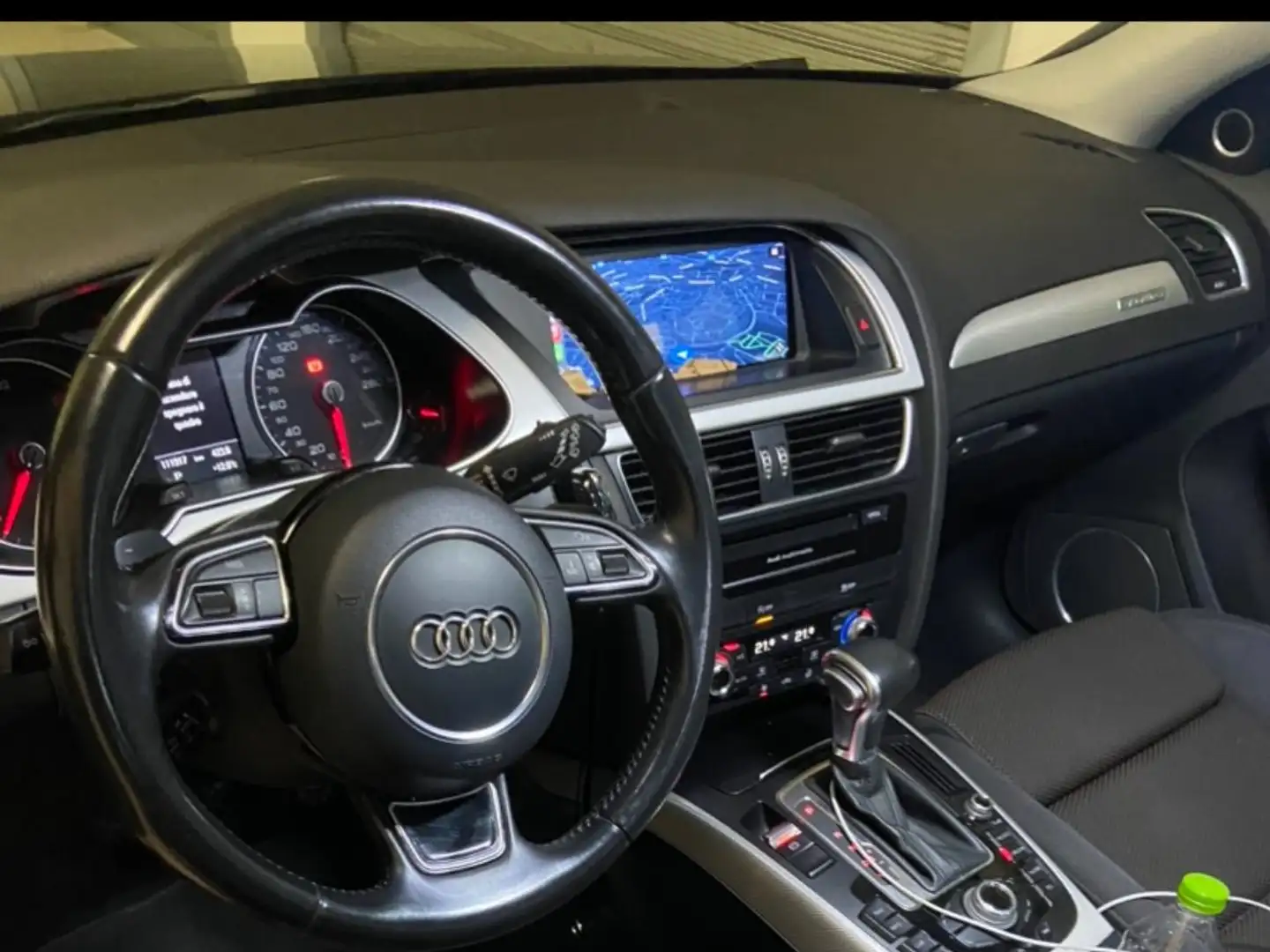 Audi A4 allroad quattro (clean die.) 2.0 TDI DPF S tron - 2