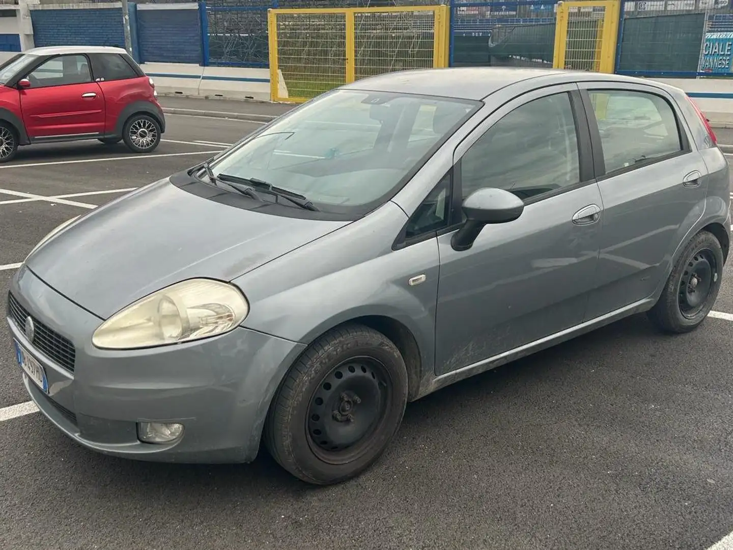 Fiat Grande Punto Grande Punto III 2005 5p 1.4 Dynamic 77cv Szary - 1