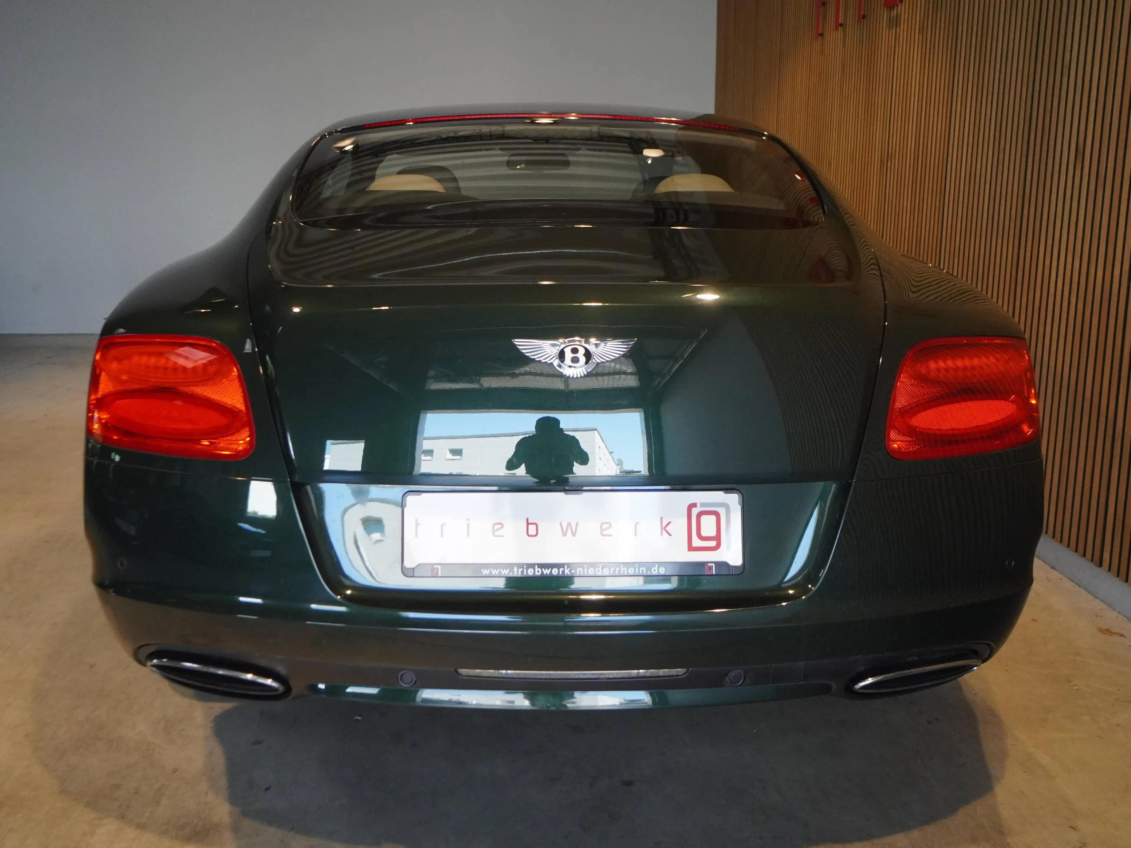 Bentley Continental Continental GT W12 — photo 15