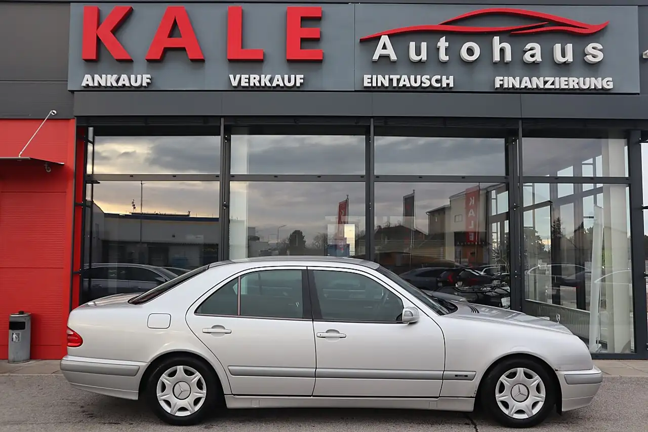 Mercedes-Benz E 200 Classic CDI, foto 3