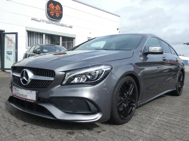 Mercedes-Benz CLA 180 AMG Line Automatik *NAVI*