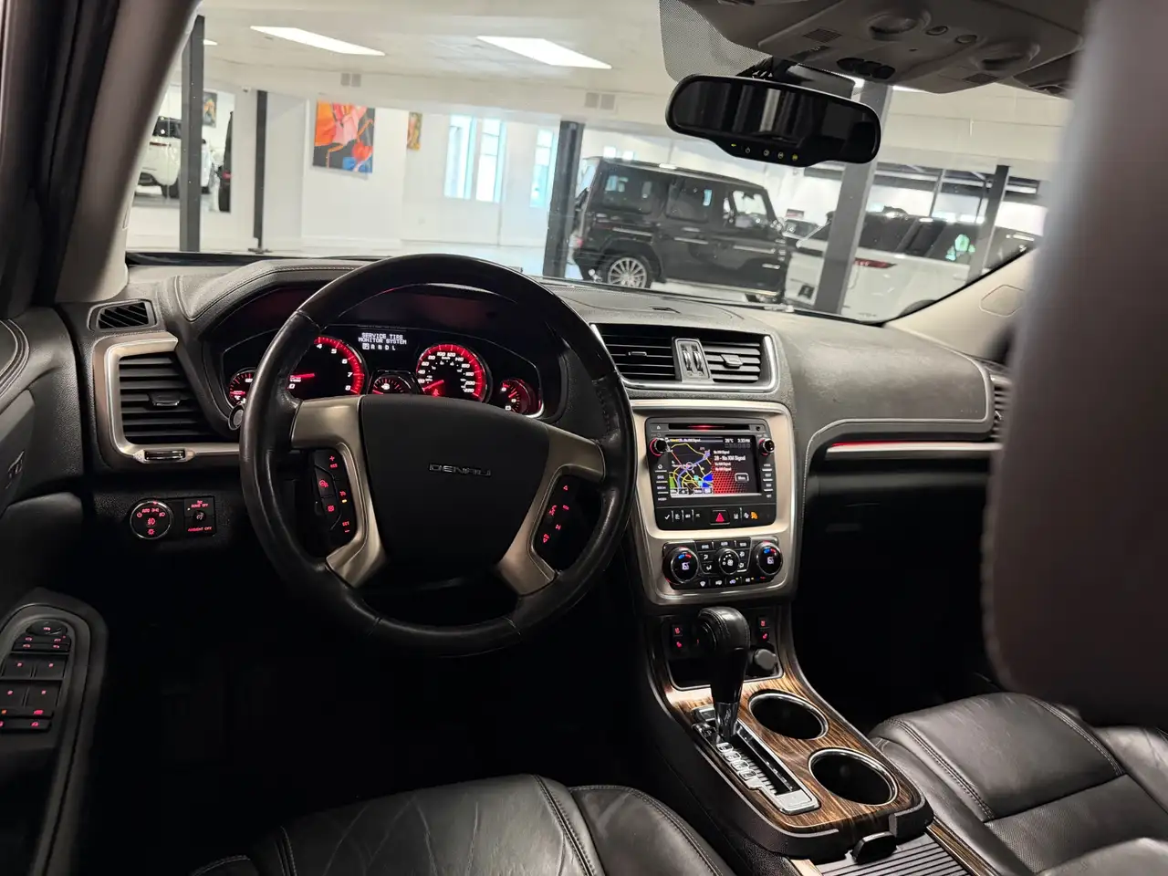 GMC Acadia снимка GMC Acadia
