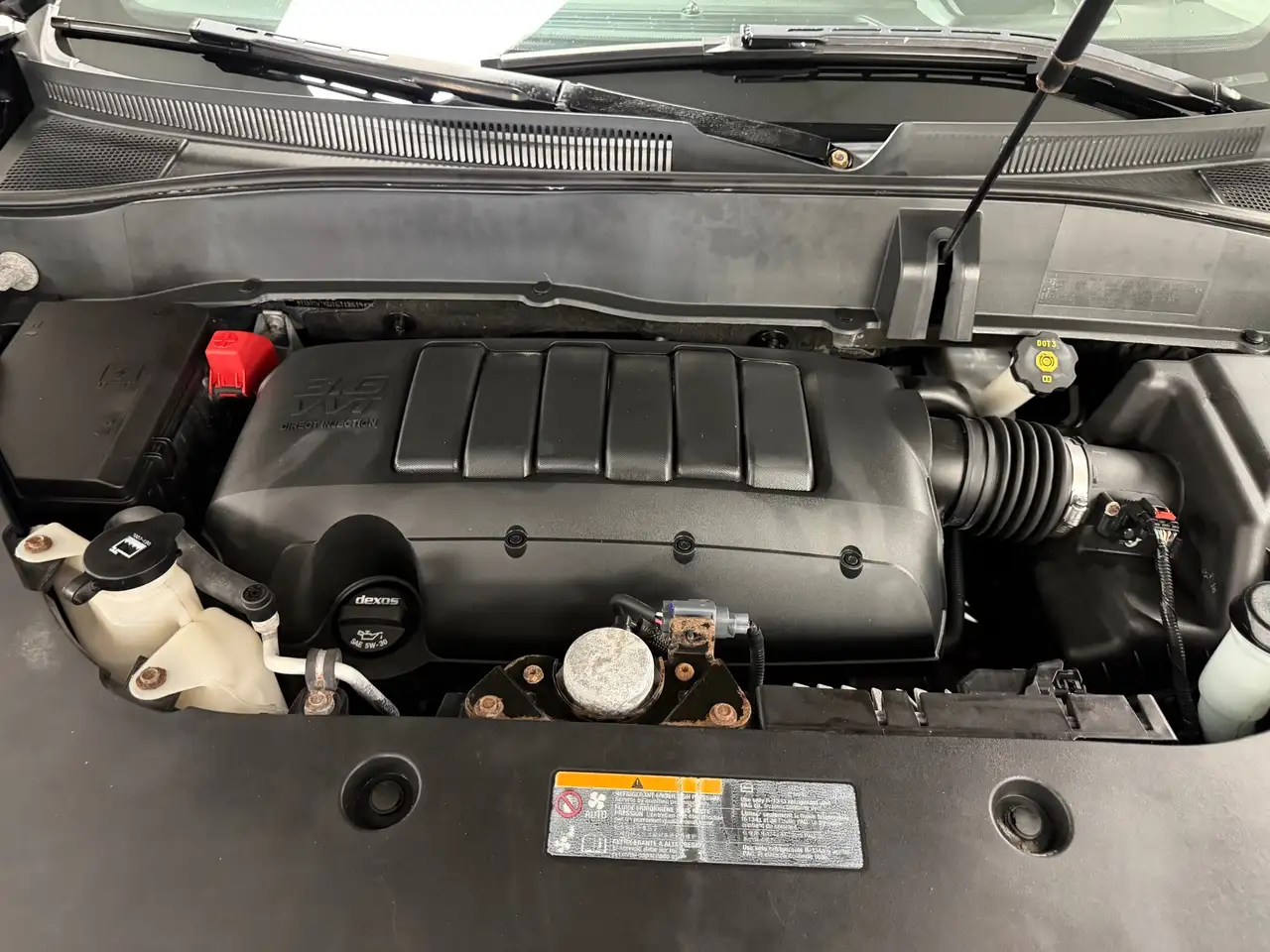 GMC Acadia снимка GMC Acadia