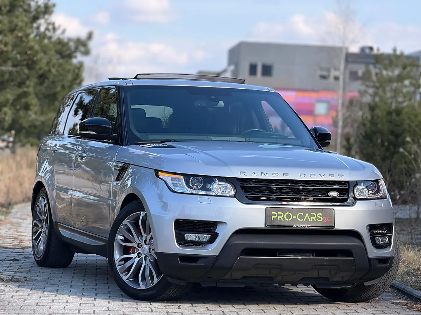 Land Rover Range Rover Sport 3,0 TDV6 HSE // PANORAMA // GARANTIE Silber - 1