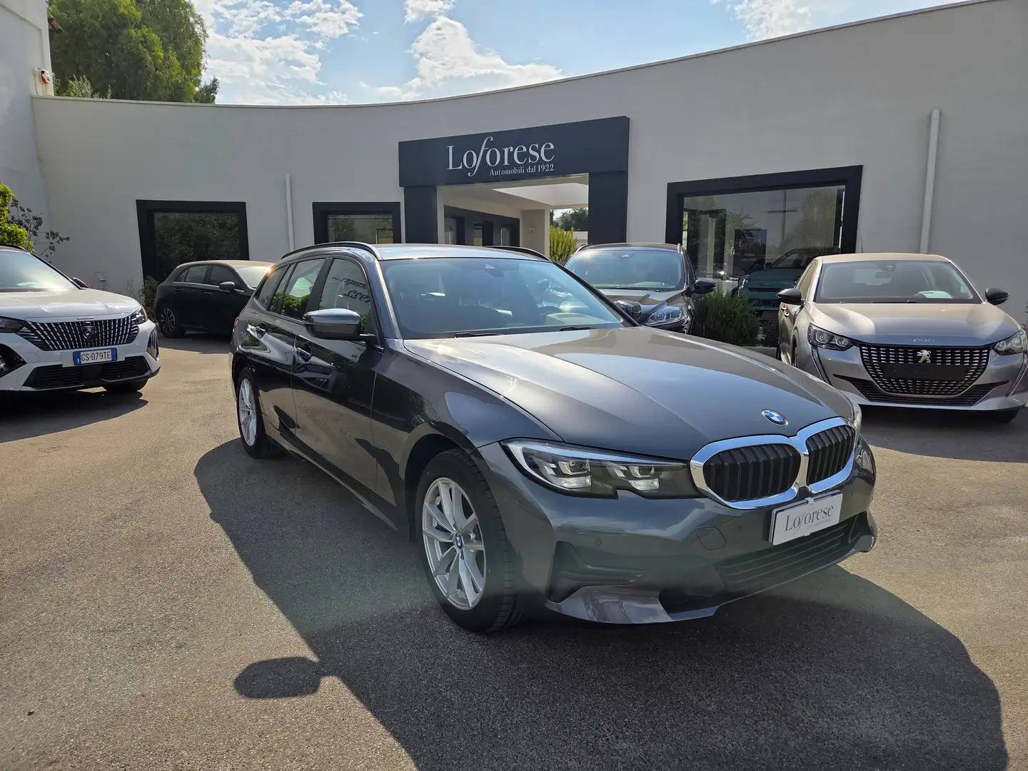 BMW 318 318d Gran Turismo Business Advantage auto Grigio - 2
