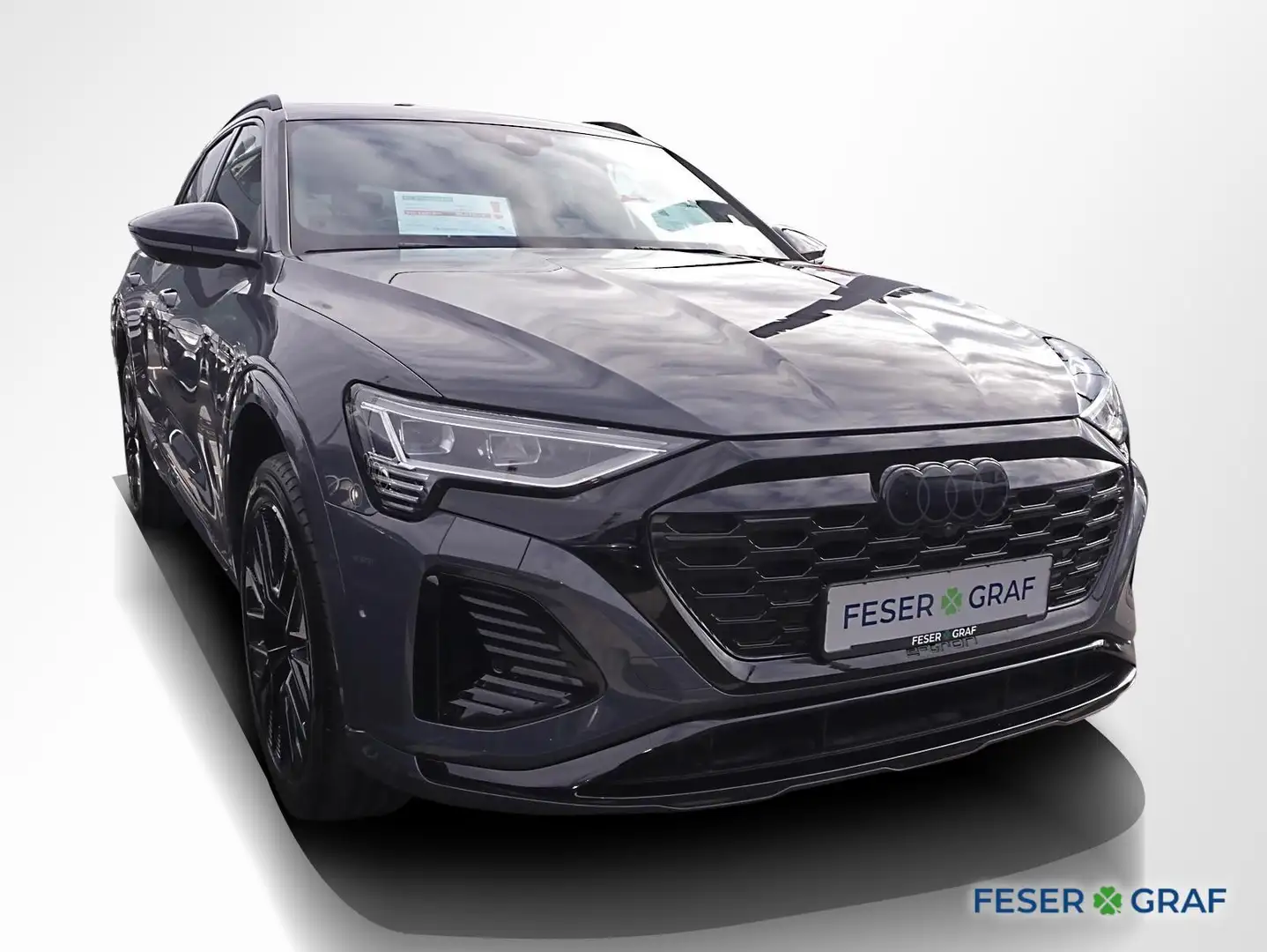 Audi Q8 e-tron 50 qu. 2x S line AHK B&O Matrix Navi Grau - 2