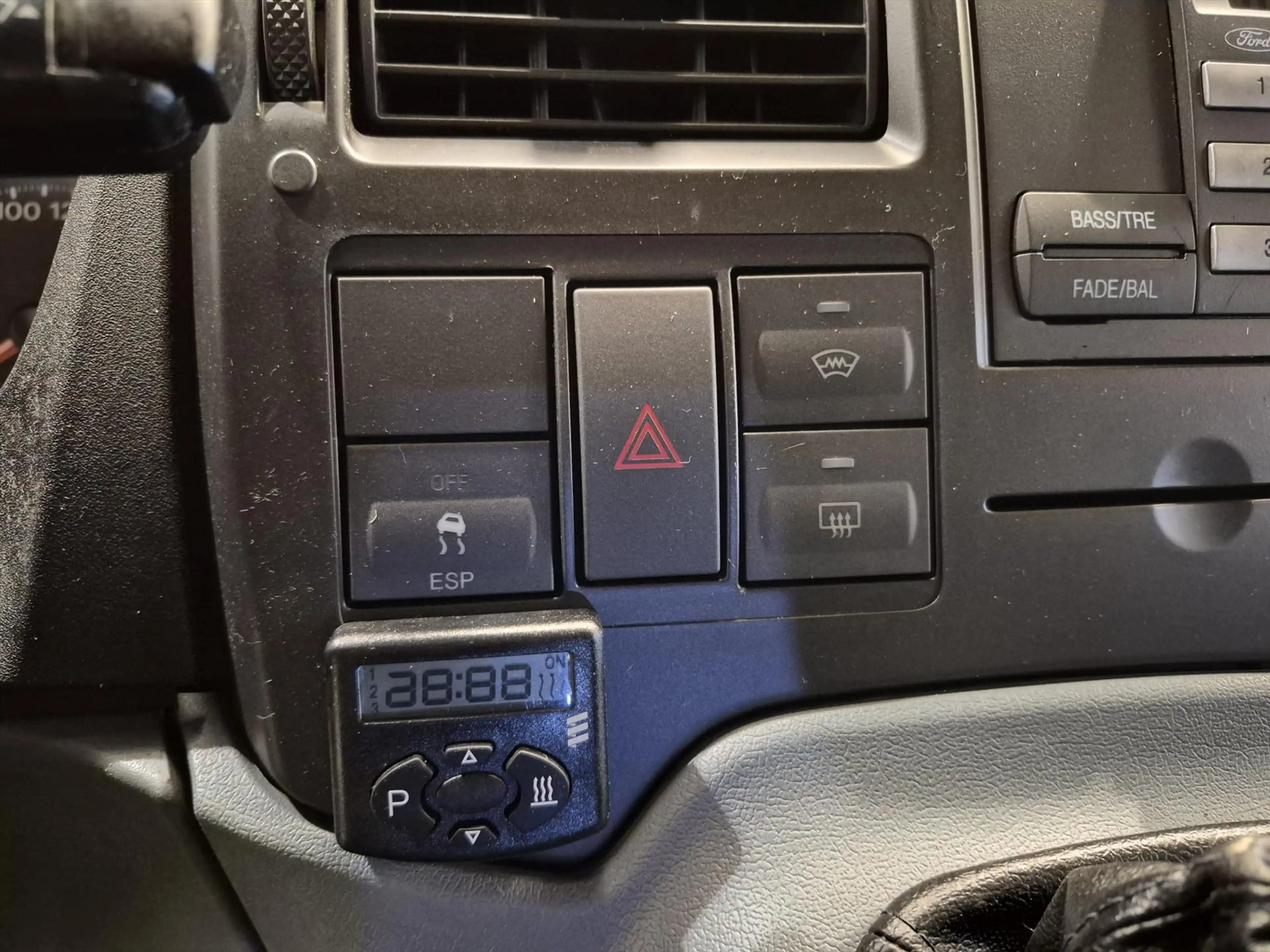 Ford Transit L1H2 Rolstoelbus 4+1 — photo 22