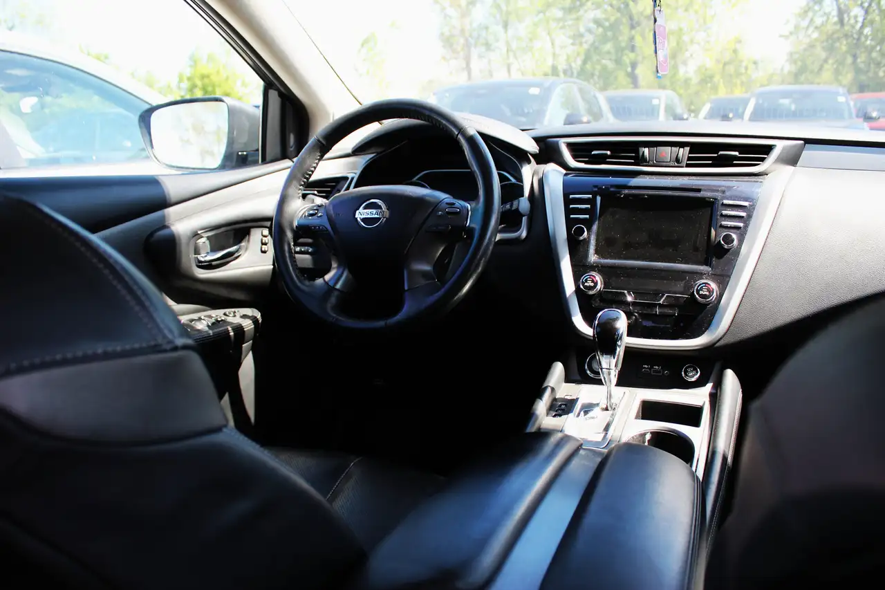 Nissan Murano снимка Nissan Murano
