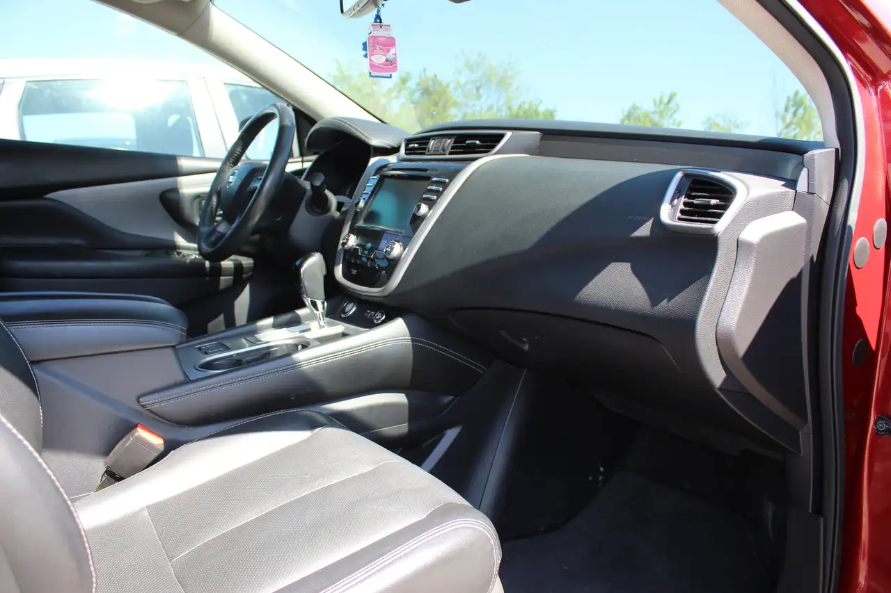 Nissan Murano снимка Nissan Murano