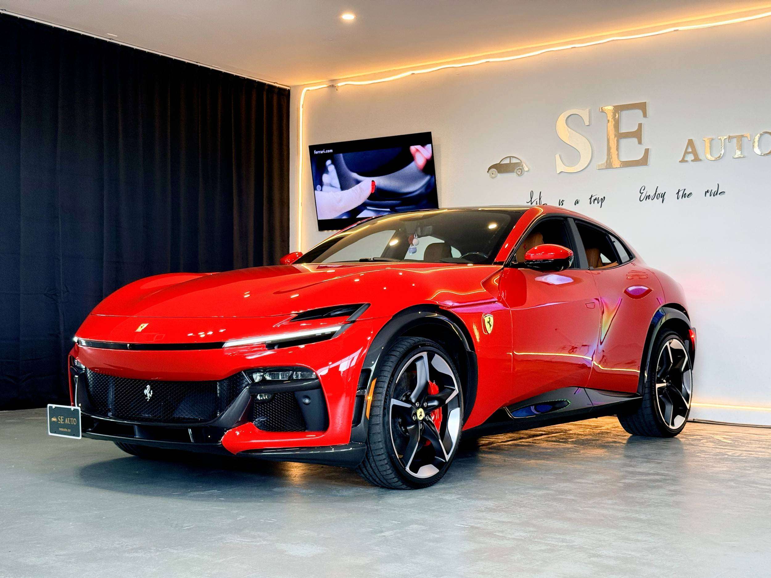 2026 Ferrari Purosangue Heavily $106,796 in Options! Full PPF, No Accident — снимка 1