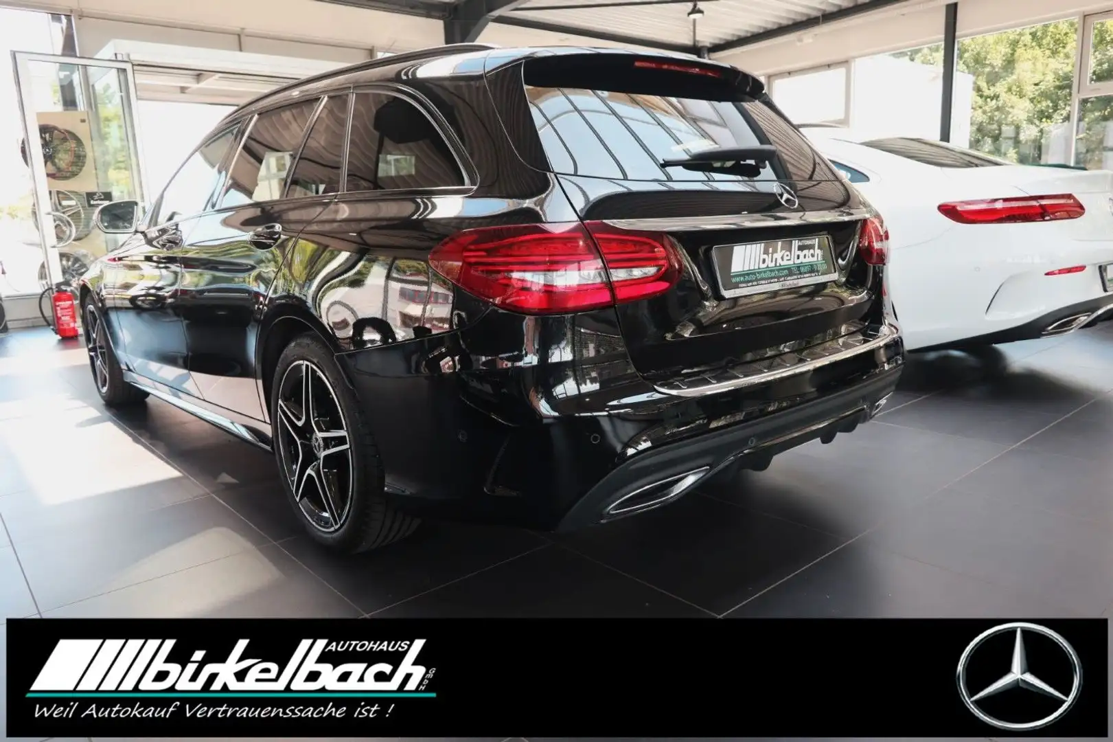 Mercedes-Benz C 200 T AMG 9G Night LED TWA Memory Pano Schwarz - 2