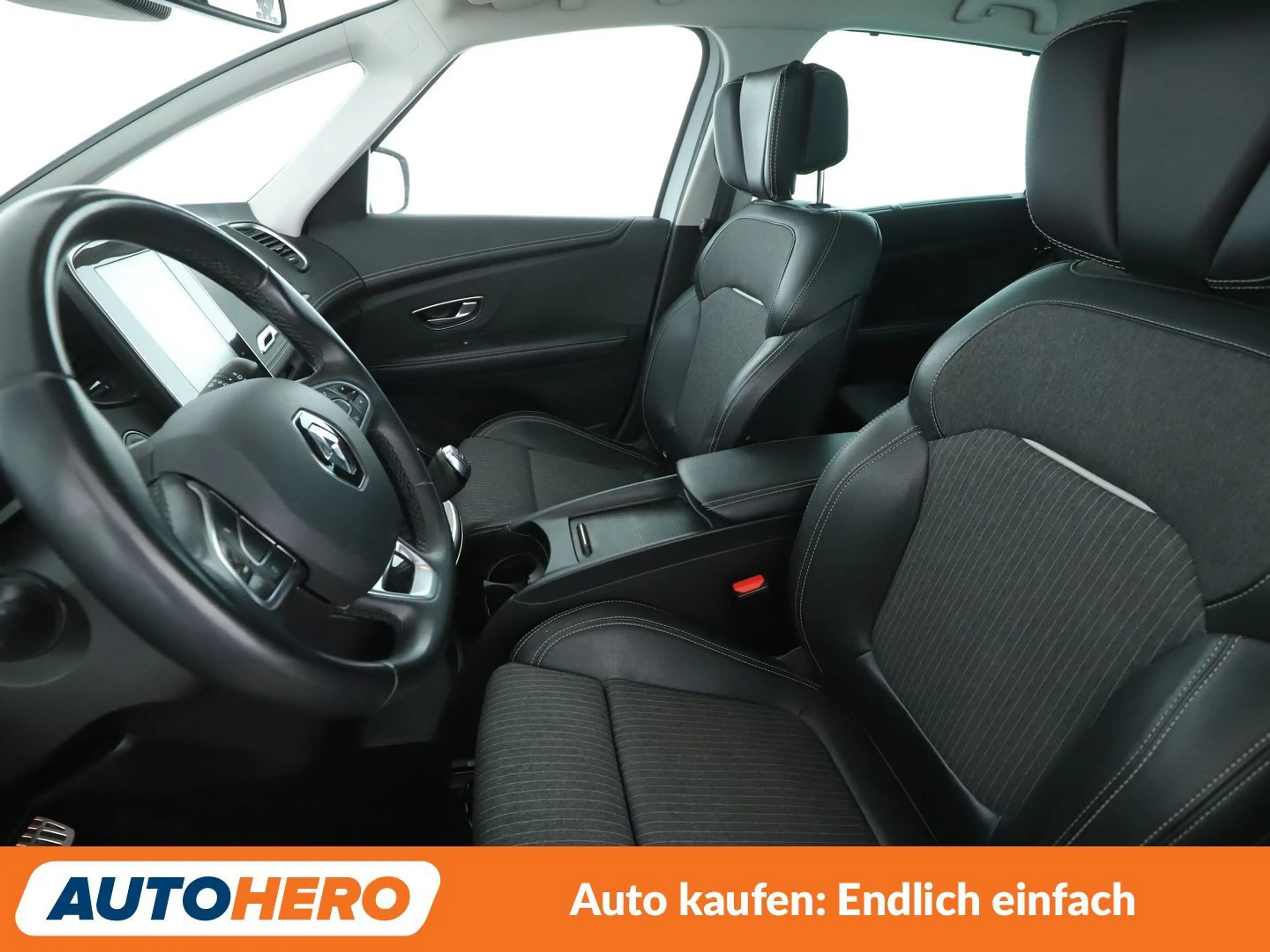 Renault Grand Scenic 1.3 TCe Techno — photo 10