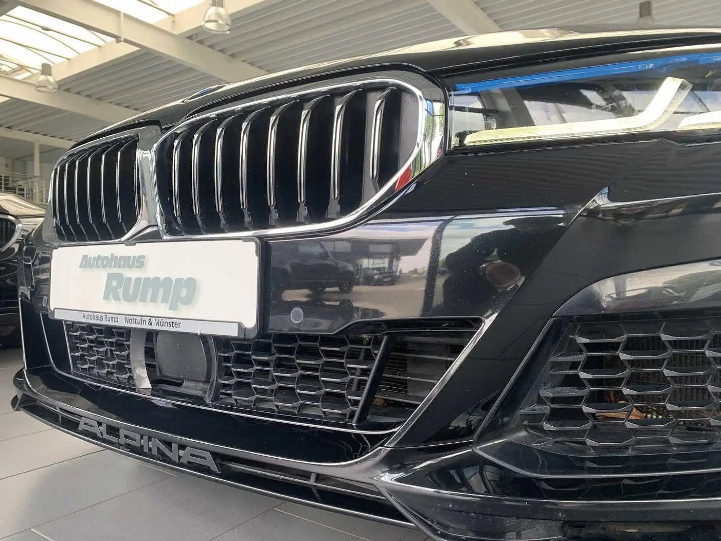 Alpina D5 S Touring Allrad Schwarz - 2