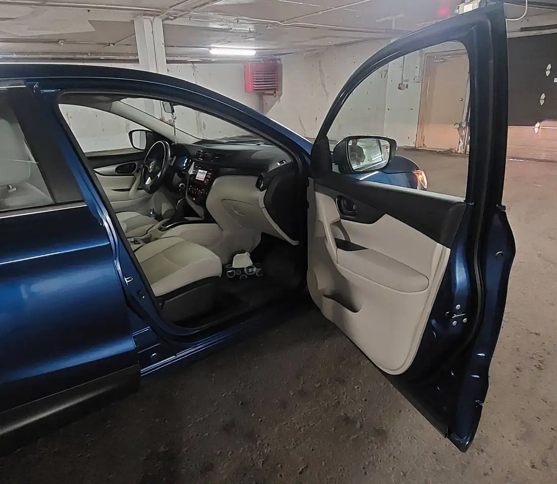 Nissan Qashqai снимка Nissan Qashqai