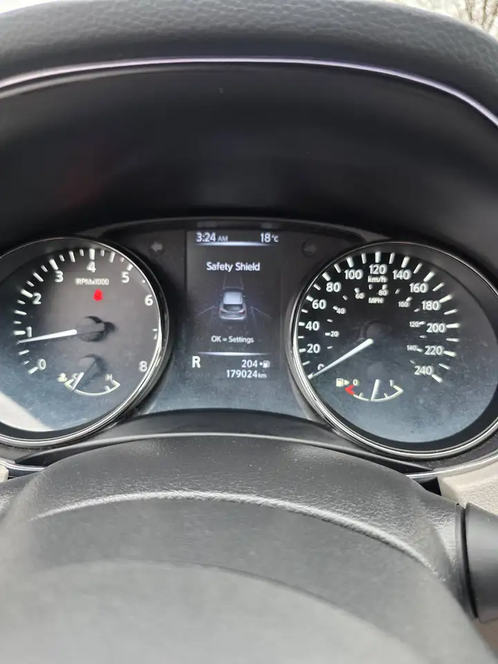 Nissan Qashqai снимка Nissan Qashqai