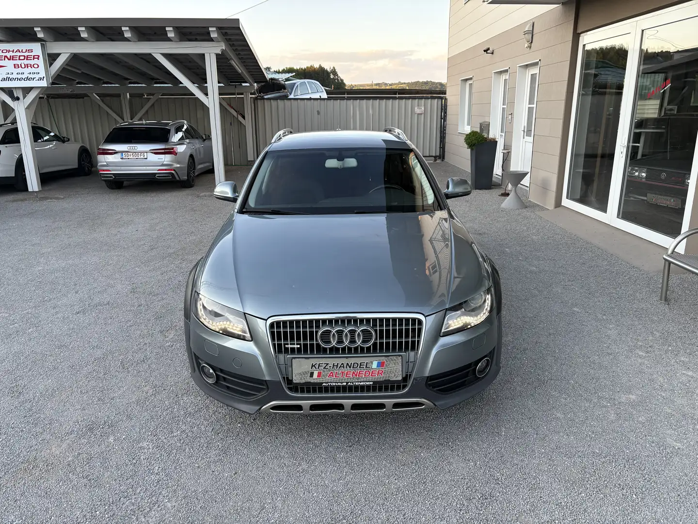 Audi A4 allroad 2,0 TDI quattro DPF ALLRAD|XENON|SITZH|PICKERL NEU Grau - 2