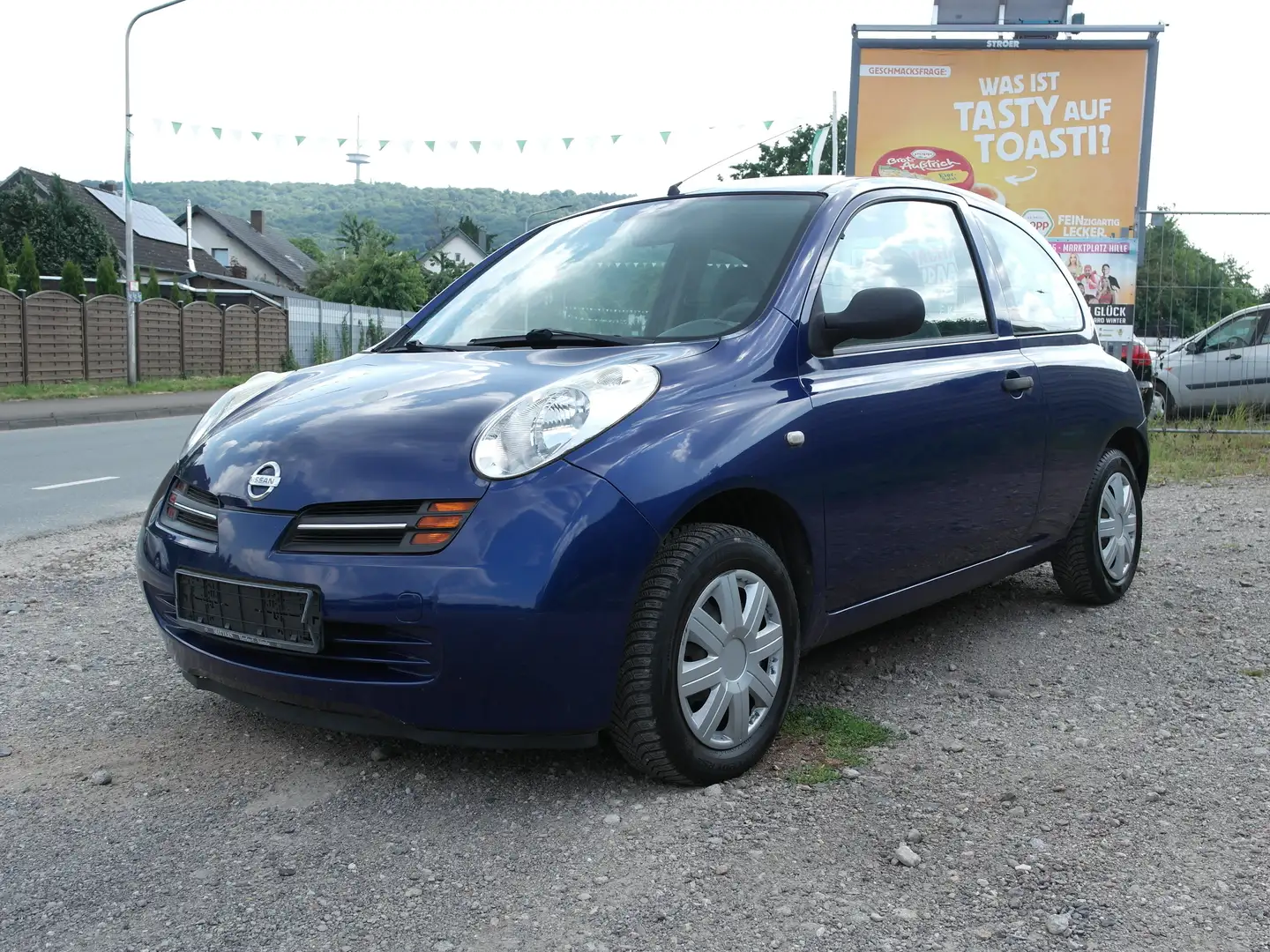 Nissan Micra 1.2 Tüv Au 06/2027 Blauw - 1